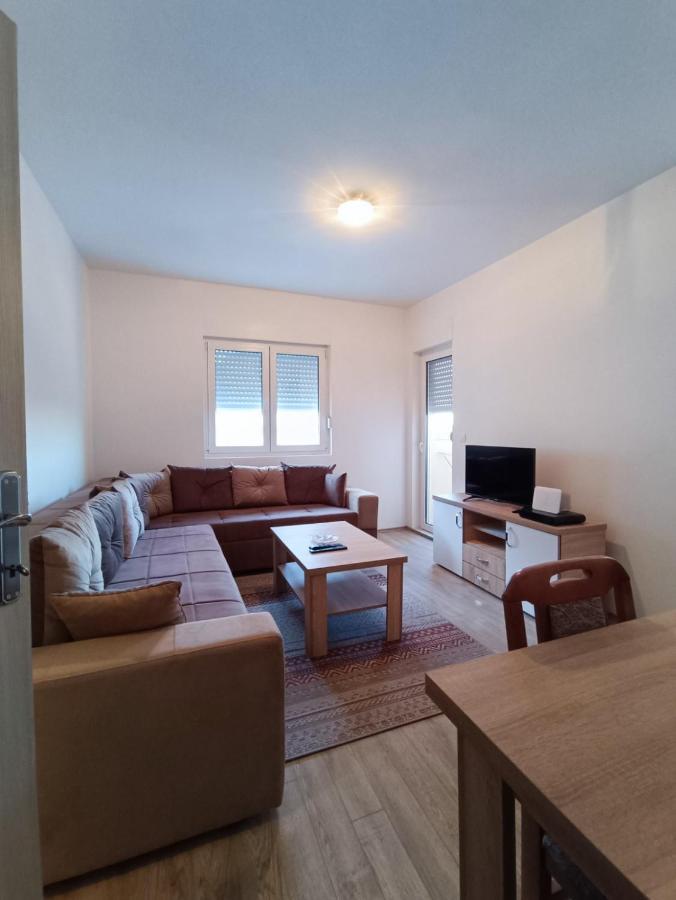 Apartments Vukovici 자블야크 외부 사진